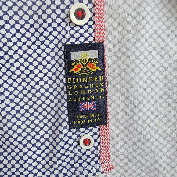 Pioneer Gragney London Button Down Shirt Blue White Pattern Logo Size XL. - Picture 6 of 12